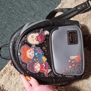 Loungefly disney hocus pocus